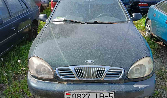 Daewoo Lanos, 1998