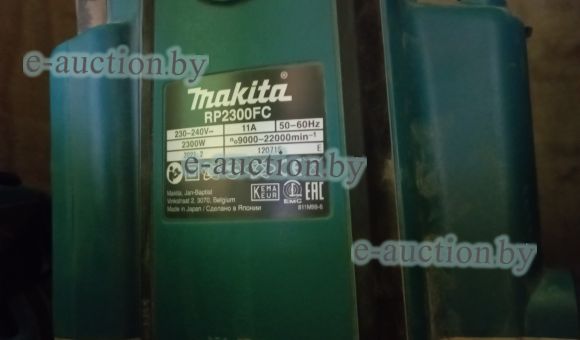 Фрезер Makita (PR2300FC)