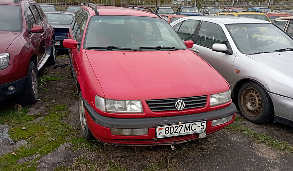 Volkswagen Passat, 1996