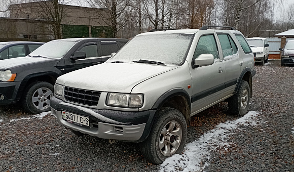 Opel Frontera, 2000