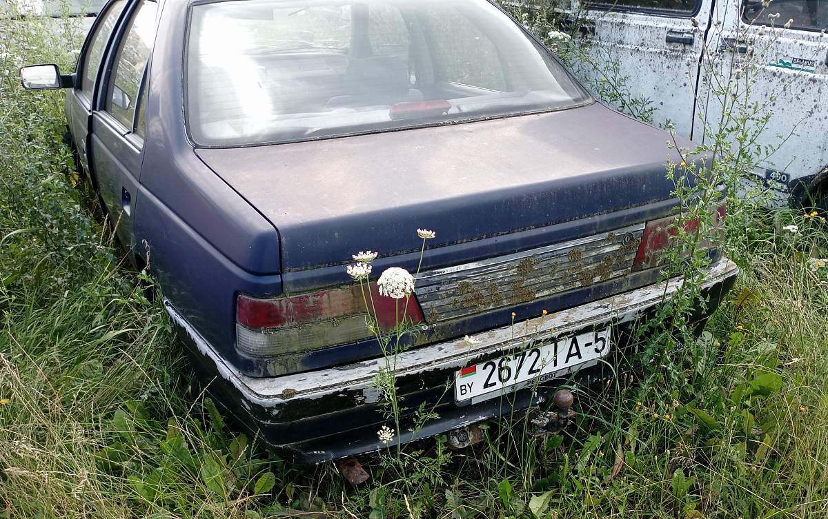 Купить автомобиль Peugeot 405, 1992 г. в г. Солигорск - цена 880 рублей,  фото, характеристики.