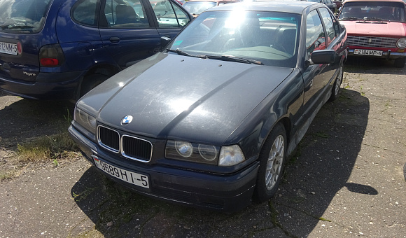 BMW 316i, 1993