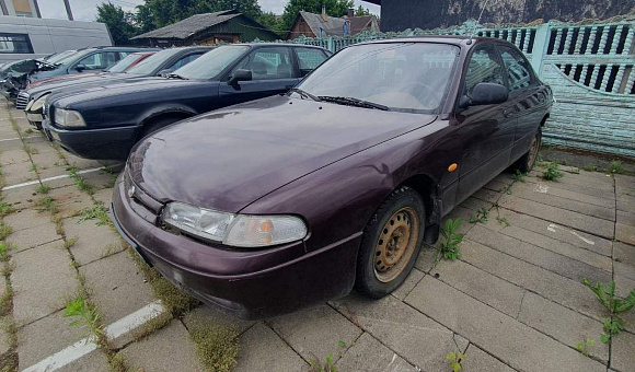 Mazda 626, 1993