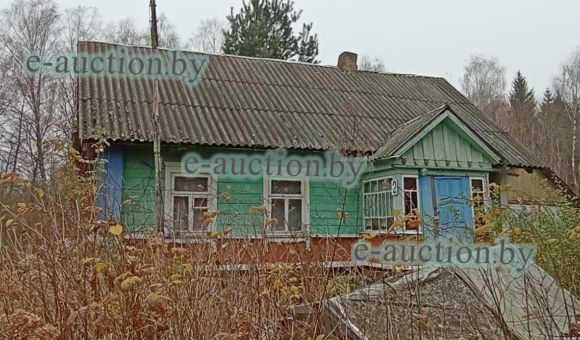 1/2 доля в праве собственности на жилой дом в д. Оровщина (Воложинский район), площадью 42.6м²