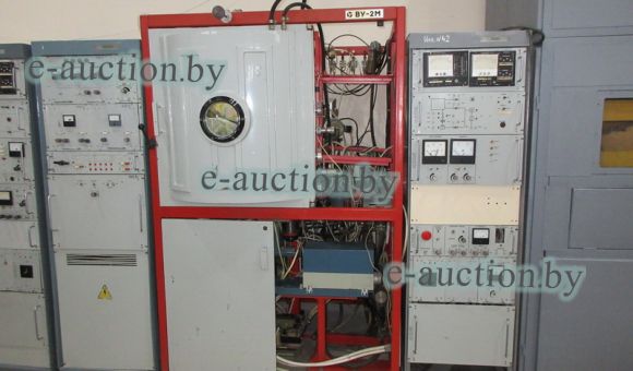 Вакуумная установка ВУ-2 М в комплексе со шкафом управления ВУ-2М, шкафом управления ЭЛИ-6/12
