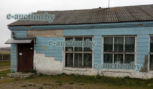 Магазин в д. Гребенец (Червенский район), площадью 155.9 м²