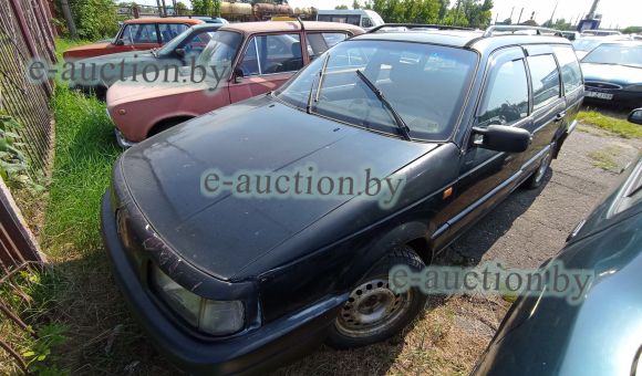 Volkswagen Passat, 1989