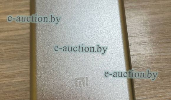 Портативное зарядное устройство Xiaomi