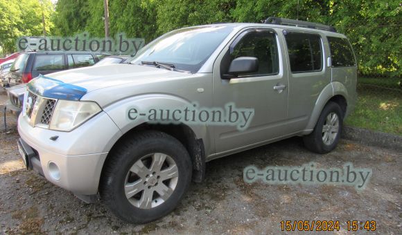 Nissan Pathfinder, 2005