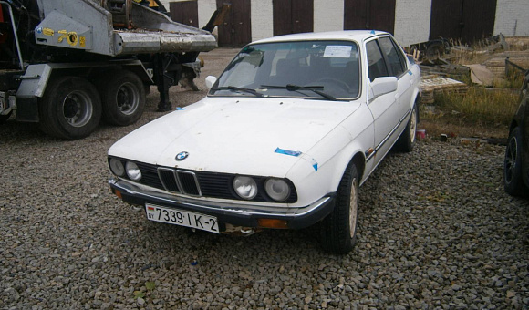 BMW 316, 1987