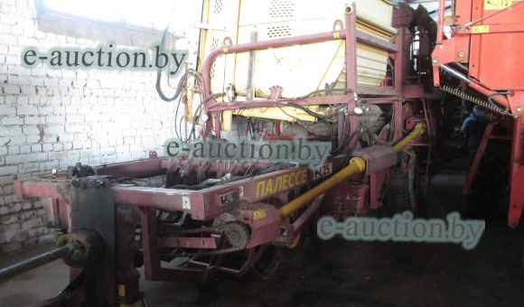 Комбайн картофелеуборочный полуприцепной ПКК-2-05 "Палессе РТ25", 2011