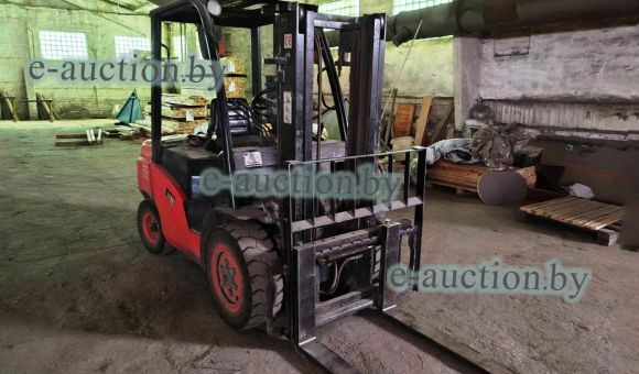 Погрузчик вилочный ЕР