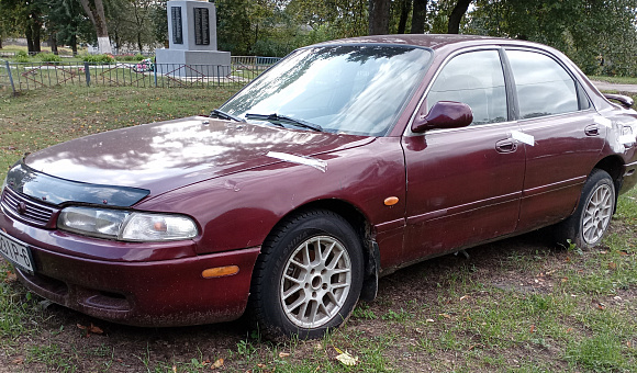 Mazda 626, 1995