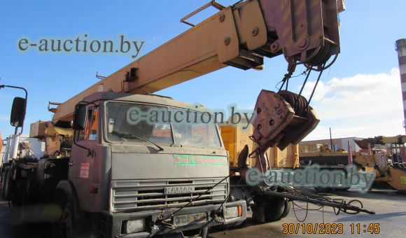 Грузовой специальный автокран КС-45719 на базе КАМАЗ 53215, 2002