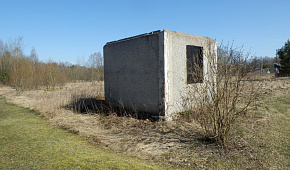 Каменный дачный дом в д. Заскорки, площадью 15.7 м²