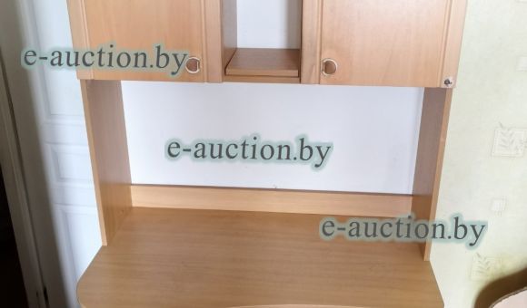 Стол компьютерный