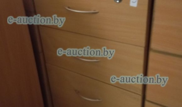 Тумба закрытая