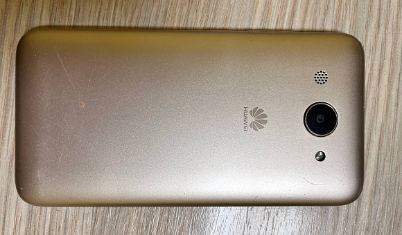 Смартфон Huawei Y3