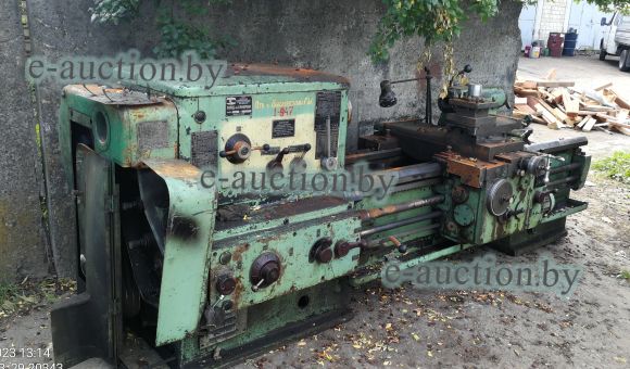 Станок токарно-винторезный 1М63