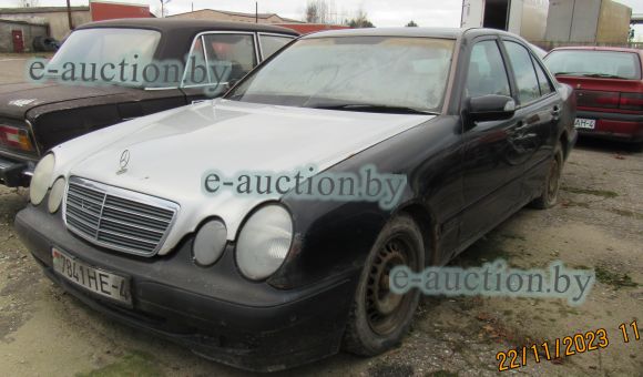 Mercedes-Benz E220, 1999