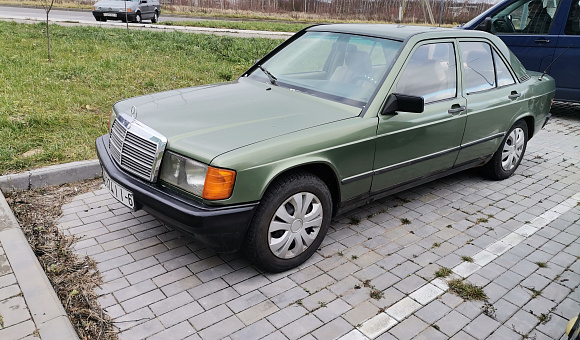 Mercedes-Benz 190Е, 1984