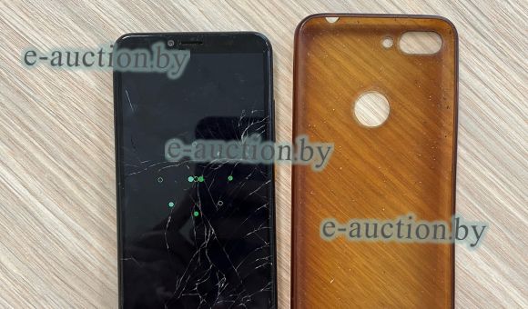 Мобильный телефон HTC