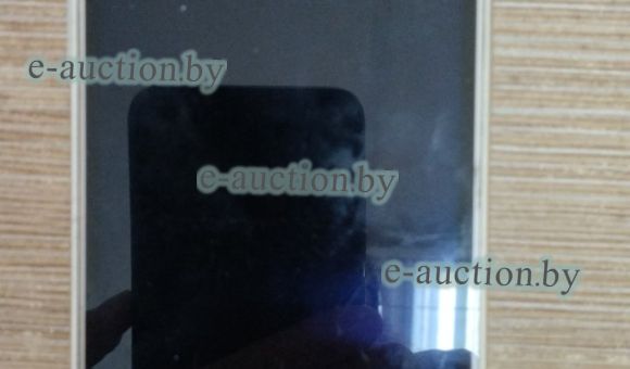 Мобильный телефон Samsung