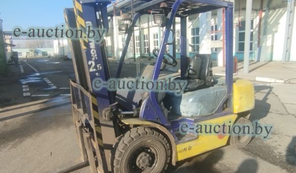 Погрузчик Komatsu FD25 C-12, 1999