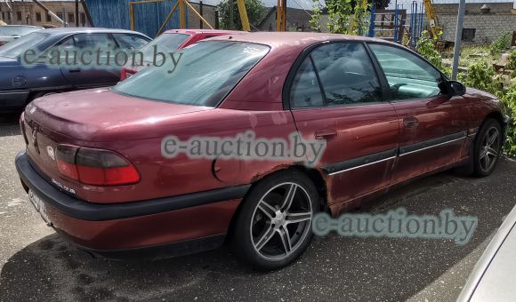 Opel Omega, 1996