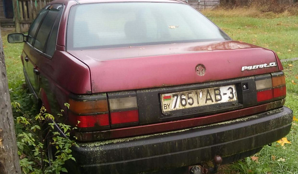 Volkswagen Passat, 1989