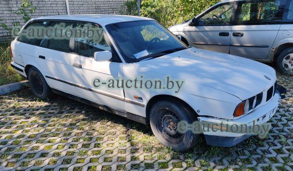 BMW 518