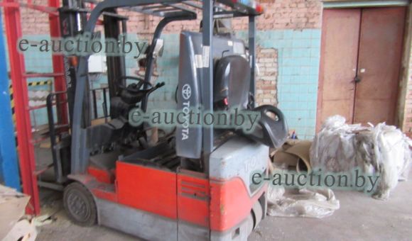 Погрузчик Toyota 7FBF15