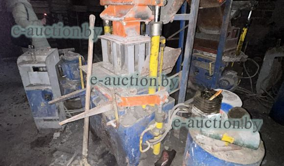 Вибропресс для производства тротуарной плитки