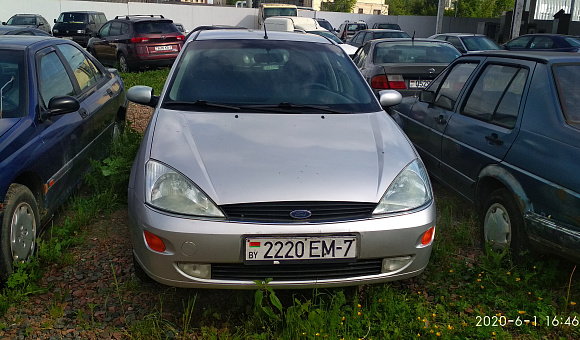 Ford Focus, 2001