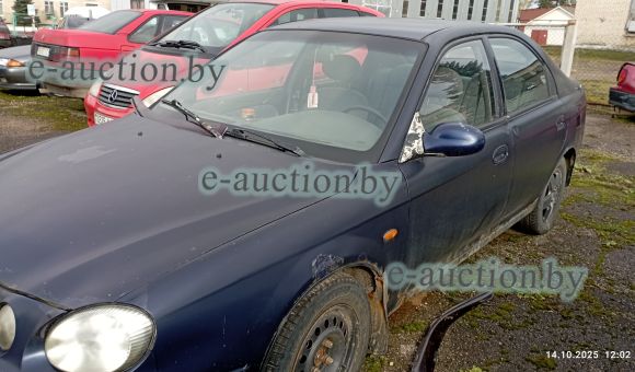 Kia Shuma, 1998