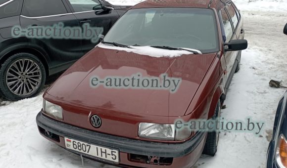 Volkswagen Passat, 1990
