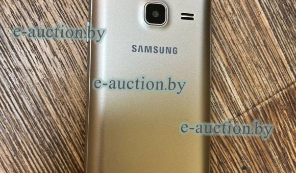 Смартфон Samsung SM-J105 H/DS