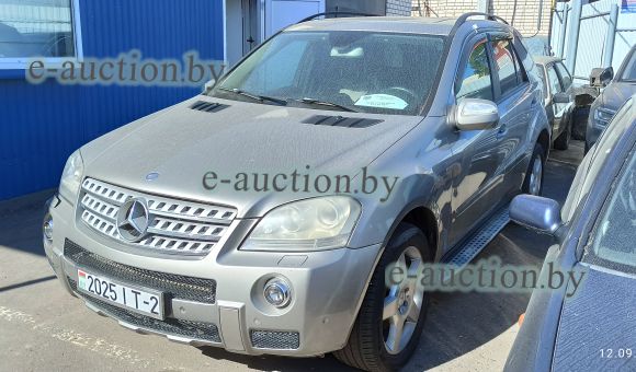 Mercedes-Benz ML350, 2005