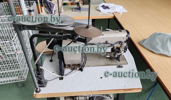 Швейная машина PFAFF 487