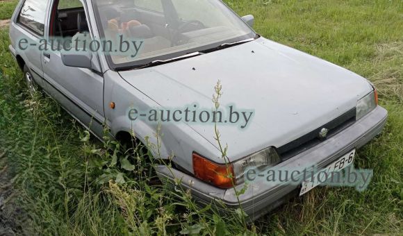 Nissan Sunny, год выпуска не определён