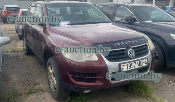 ½ доля в праве собственности на автомобиль Volkswagen Touareg, 2008