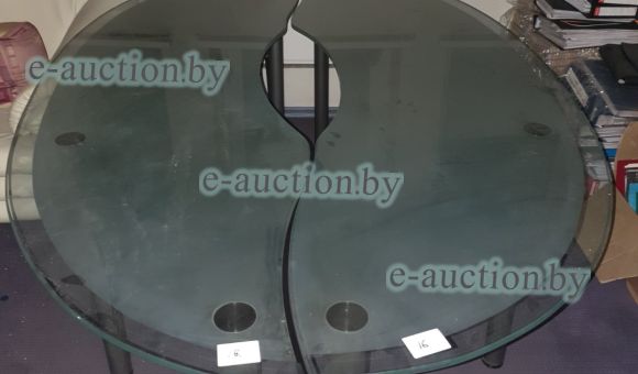 Стол стеклянный состоящий из 2 частей №5