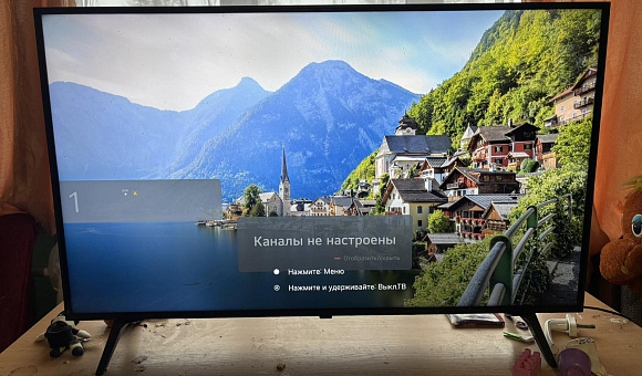 Телевизор LG 43UP7700