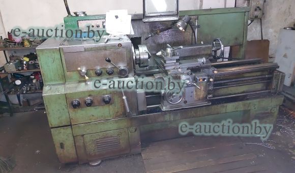 Токарно-винторезный станок 16К20