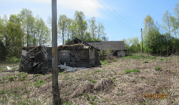 Здание свинарника в д. Каролина (Столбцовский район), площадью 160.7 м²