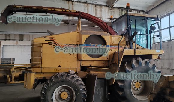Кормоуборочный комбайн New Holland FX28, 2001