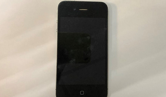 Мобильный телефон iPhone4