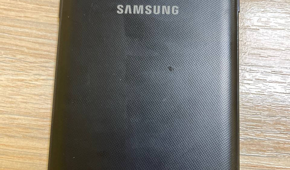 Смартфон Samsung SM-J701F/DS