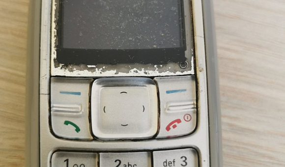 Смартфон NOKIA 1600 