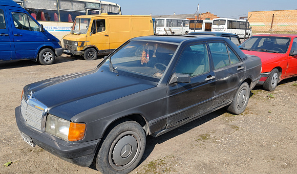 Mercedes-Benz 190D, 1986